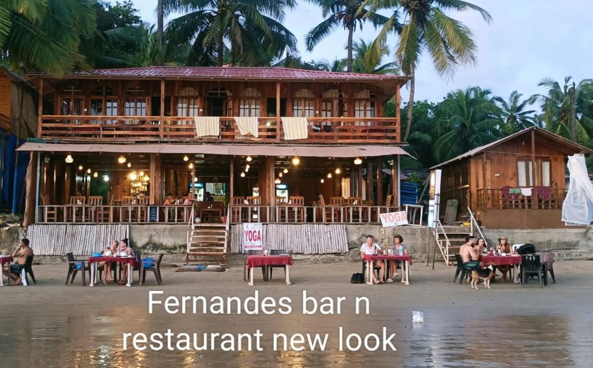Fernandes Bar And Restaurant Bed and Breakfast Canacona Exteriör bild